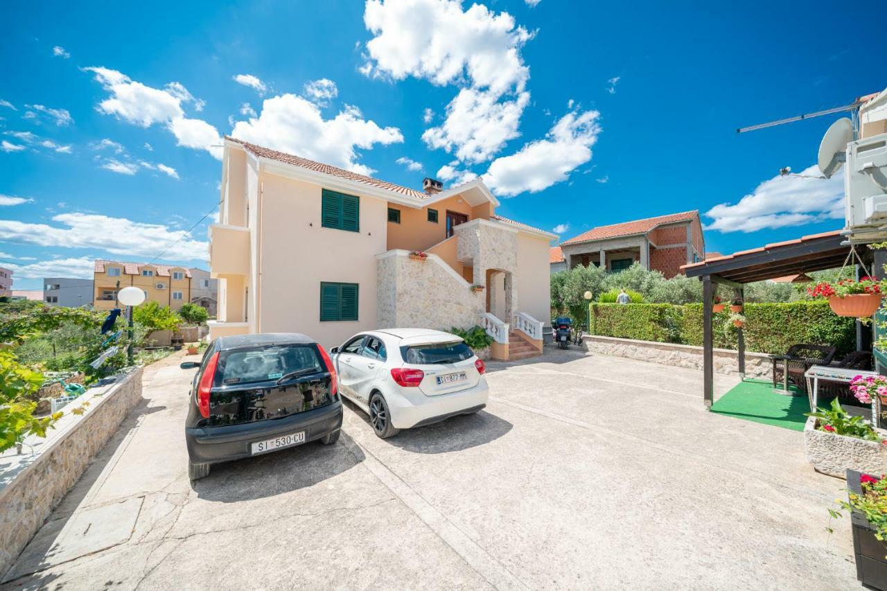 Apartments Janjac Vodice Exterior foto